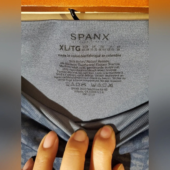 SPANX look at me now blue cropped leggings size xl - Picture 9 of 9